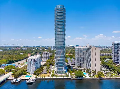 175 SE 25th Rd #604, Miami, FL 33129