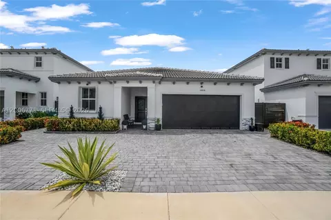 14836 SW 162nd St, Miami, FL 33187