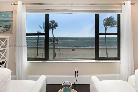 3300 N Surf Rd #17A, Hollywood, FL 33019