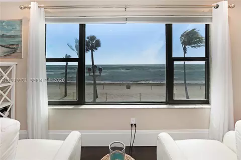 3300 N Surf Rd #17A, Hollywood, FL 33019