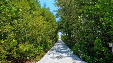 Other - 34 Atlantic Dr, Key Largo, FL 33037 photo 13 of 35
