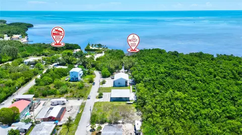 View/Area - 34 Atlantic Dr, Key Largo, FL 33037 photo 7 of 14
