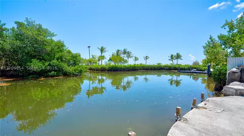 View/Area - 34 Atlantic Dr, Key Largo, FL 33037 photo 10 of 14