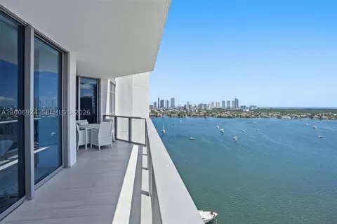 17301 Biscayne Blvd #1905, North Miami Beach, FL 33160