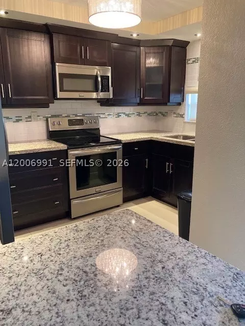 361 S Hollybrook Dr #205, Pembroke Pines, FL 33025