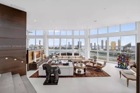 2600 Island Blvd #PH-1, Aventura, FL 33160