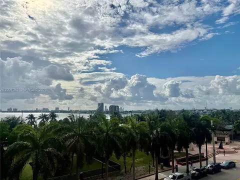 1800 N Bayshore Dr #303, Miami, FL 33132