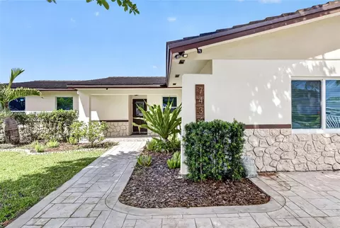 7434 SW 129th Ct, Miami, FL 33183