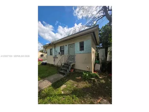 7803 NW Miami Pl, Miami, FL 33150