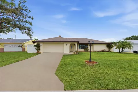 3637 Edgar Ave, Boynton Beach, FL 33436