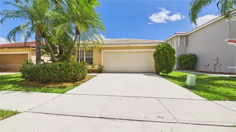 17626 SW 20th St, Miramar, FL 33029