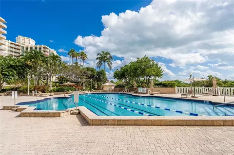 Exterior - Undisclosed, Key Biscayne, FL 33149 photo 2 of 4