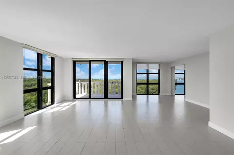 Living - Undisclosed, Key Biscayne, FL 33149 photo 1 of 4