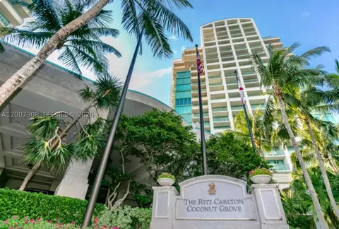 3400 SW 27th Ave #805, Coconut Grove, FL 33133