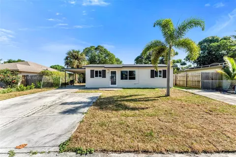 311 NW 12th Ave, Delray Beach, FL 33444