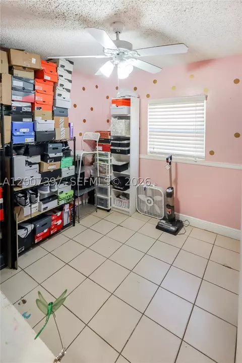 571 E 60th St, Hialeah, FL 33013 photo 12