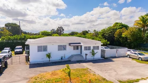 Other - 5290 Palm Ave, Hialeah, FL 33012 photo 2 of 9