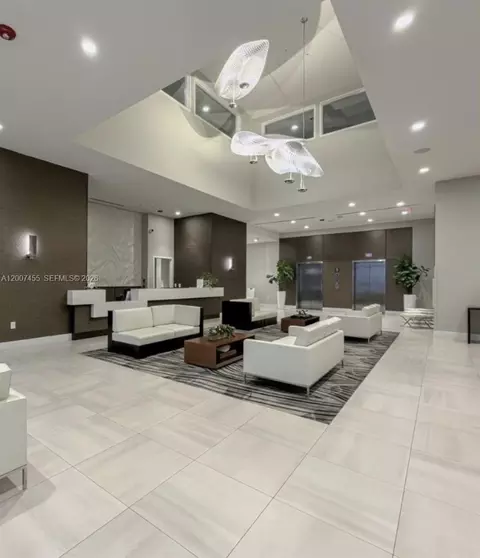 7825 NW 107th Ave #221, Doral, FL 33178