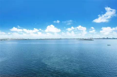 725 NE 22nd St #7B, Miami, FL 33137