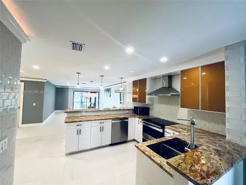 500 Crosswinds Dr #A1, Greenacres, FL 33413