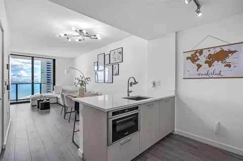 501 NE 31st St #3704, Miami, FL 33137