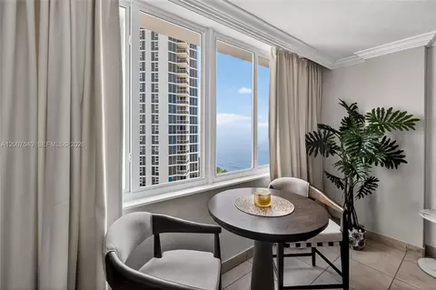 19201 Collins Ave #1123, Sunny Isles Beach, FL 33160