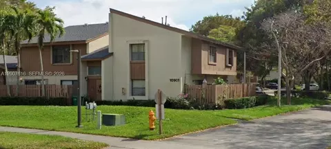 10901 SW 113th Pl #66B, Miami, FL 33176