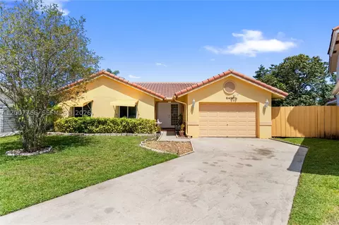 6450 SW 13th St, Plantation, FL 33317