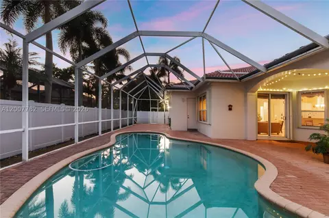 15966 SW 3rd St, Pembroke Pines, FL 33027
