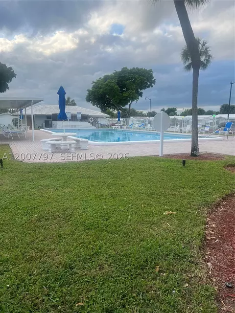 2501 W Golf Blvd #128, Pompano Beach, FL 33064