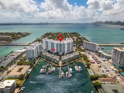 7900 Harbor Island Dr #703, North Bay Village, FL 33141
