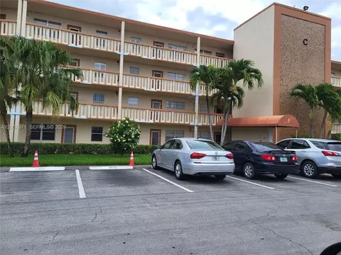2050 Newcastle C #2050, Boca Raton, FL 33434