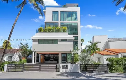11 Century Ln, Miami Beach, FL 33139