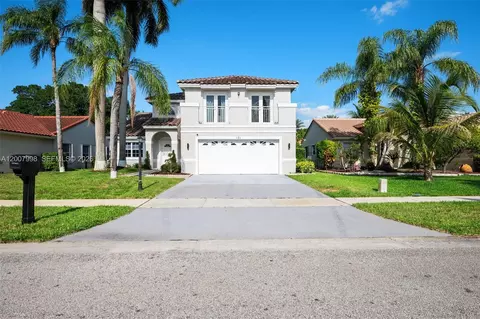 131 NW 187th Ave, Pembroke Pines, FL 33029