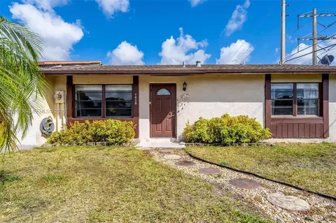 4829 SW 136th Pl, Miami, FL 33175