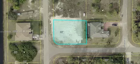 733 S Anaconda Ave, Lehigh Acres, FL 33974