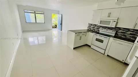 1120 102nd St #7, Bay Harbor Islands, FL 33154