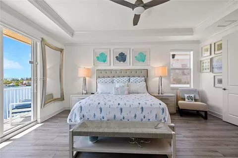 Bedroom - 443 Sombrero Beach Rd, Marathon, FL 33050 photo 9 of 12