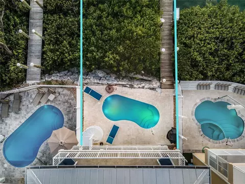 Exterior - 443 Sombrero Beach Rd, Marathon, FL 33050 photo 3 of 5