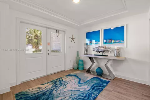 Entry Way - 443 Sombrero Beach Rd, Marathon, FL 33050 photo 1 of 6