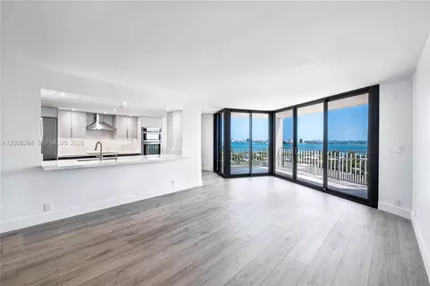 2000 Towerside Ter #1506, Miami, FL 33138
