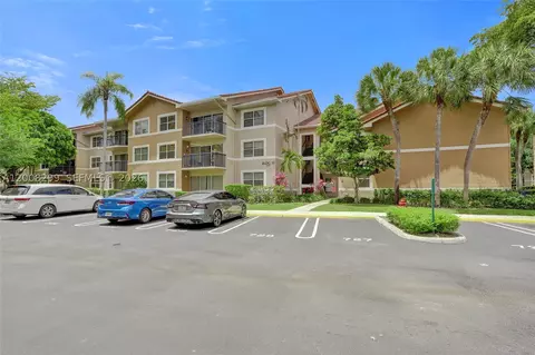 8721 Wiles Rd #101, Coral Springs, FL 33067