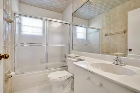 Bath - 7597 Red Ruby Dr, Delray Beach, FL 33446 photo 1 of 2