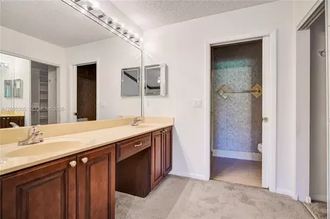 Bath - 7597 Red Ruby Dr, Delray Beach, FL 33446 photo 2 of 2
