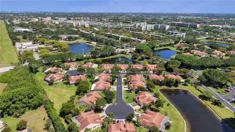 View/Area - 7597 Red Ruby Dr, Delray Beach, FL 33446 photo 3 of 9