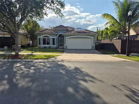 161 SE 22nd Ter, Homestead, FL 33033
