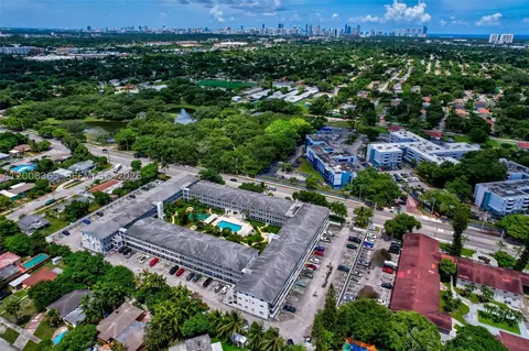 15610 NE 6th Ave #23C, Miami, FL 33162