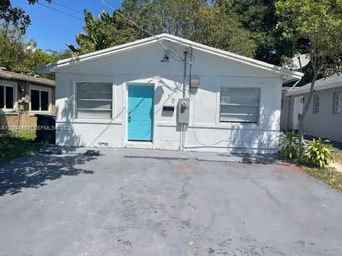 410 NW 9th St, Hallandale Beach, FL 33009