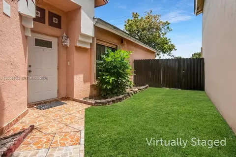 18825 NW 52nd Ct, Miami Gardens, FL 33055