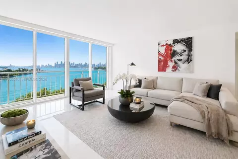 400 S Pointe Dr #2101, Miami Beach, FL 33139